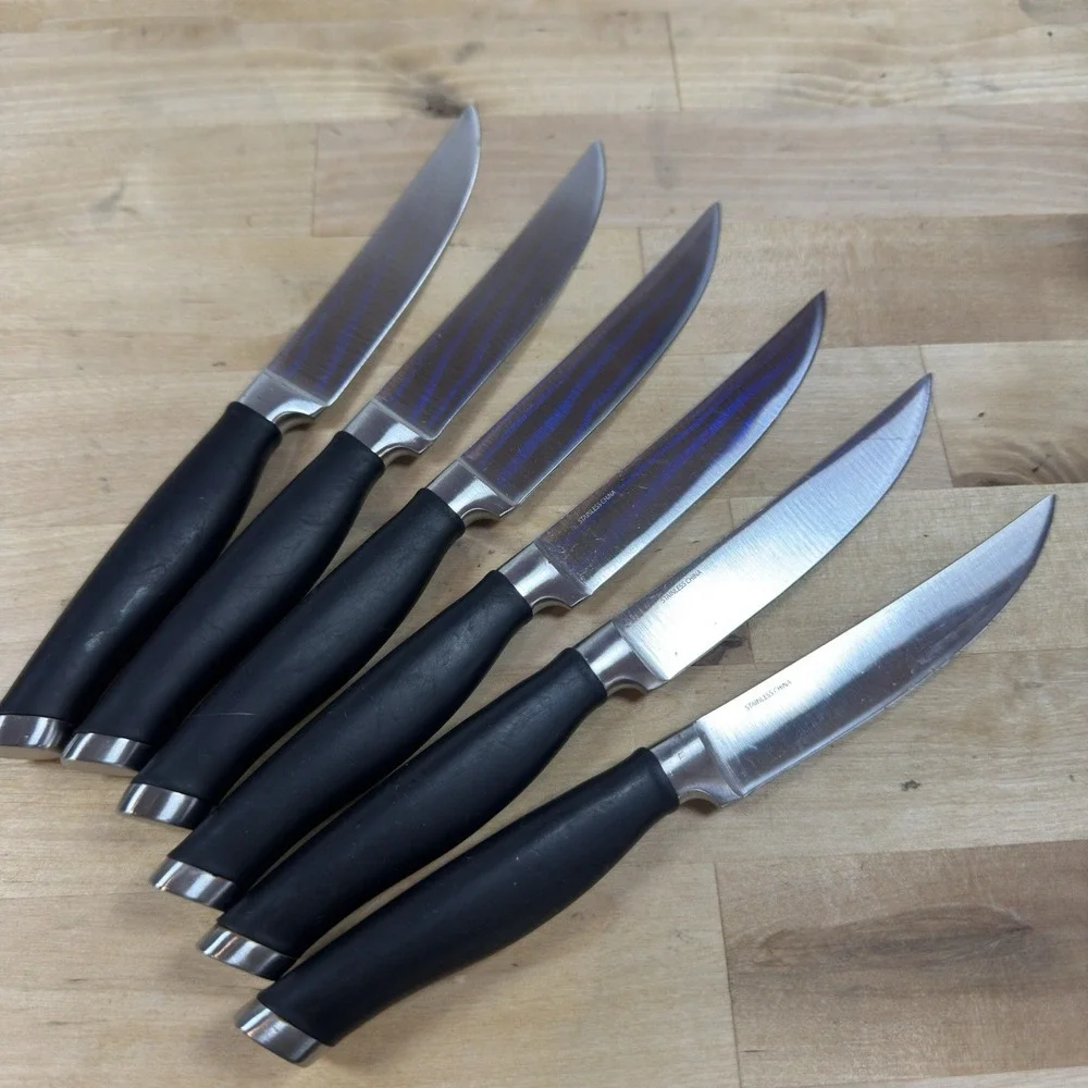 FIESTA Set of 6 Stainless Steel Steak Knives With a Wood Holder - Black